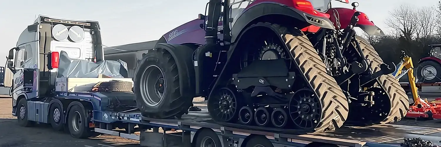 Transportation of a Case IH Magnum CXV Rowtrac tractor from the United Kingdom to Ukraine фото №1